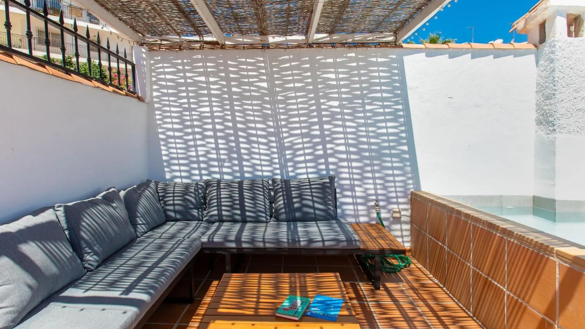Holiday Home Amanda By Interhome 内尔哈